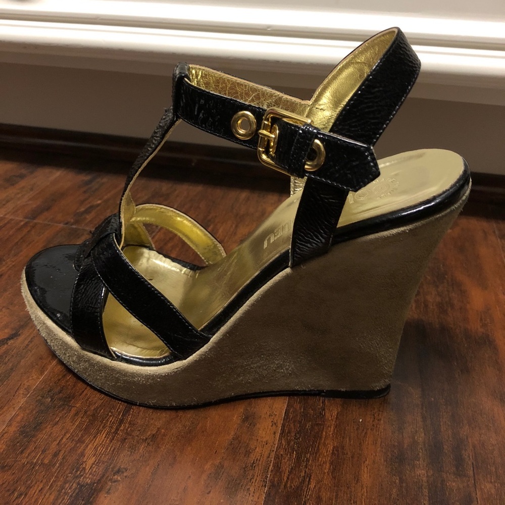 Golden Bleu Wedge